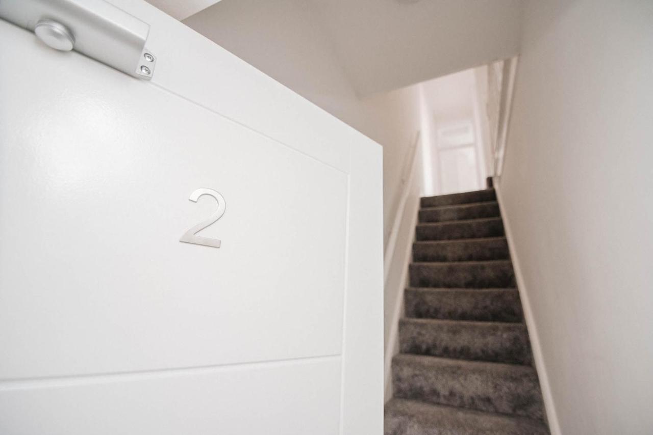 Florence Avenue, Apartment 2 Ντόνκαστερ Εξωτερικό φωτογραφία