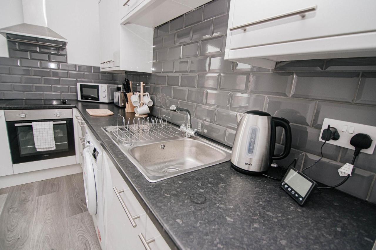 Florence Avenue, Apartment 2 Ντόνκαστερ Εξωτερικό φωτογραφία